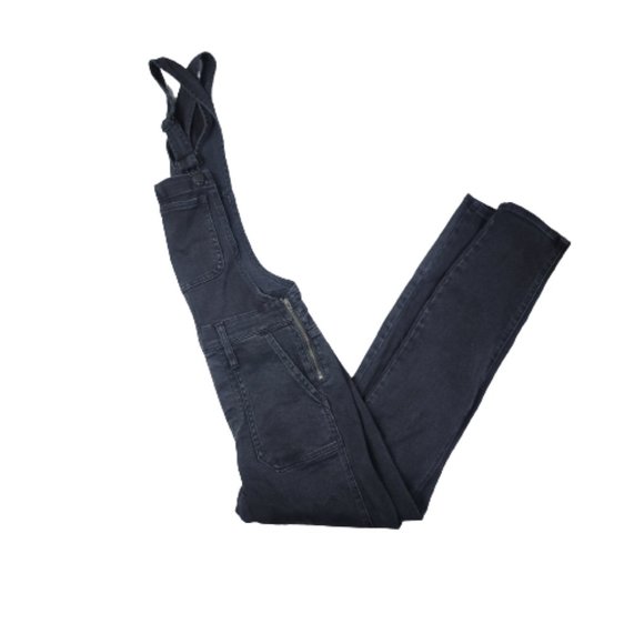 Madewell Skinny Overalls in Lunar Wash Denim - Picture 11 of 15